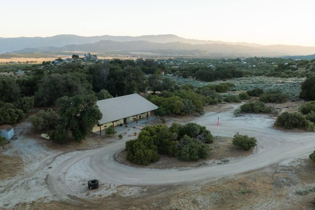 فيلا Country Cowboy Hot Tub Hideaway On 20 Acres بورّغو سبرينغس المظهر الخارجي الصورة